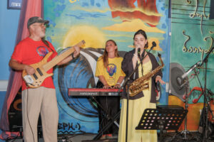 Tini Tsuladze ve Grubu